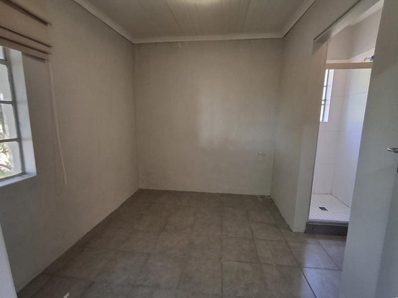 6 Bedroom Property for Sale in Da Gama Bay Western Cape